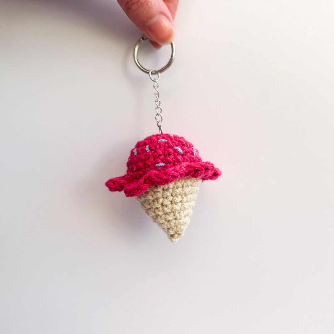 Ice cream keyring - Parastar Arts