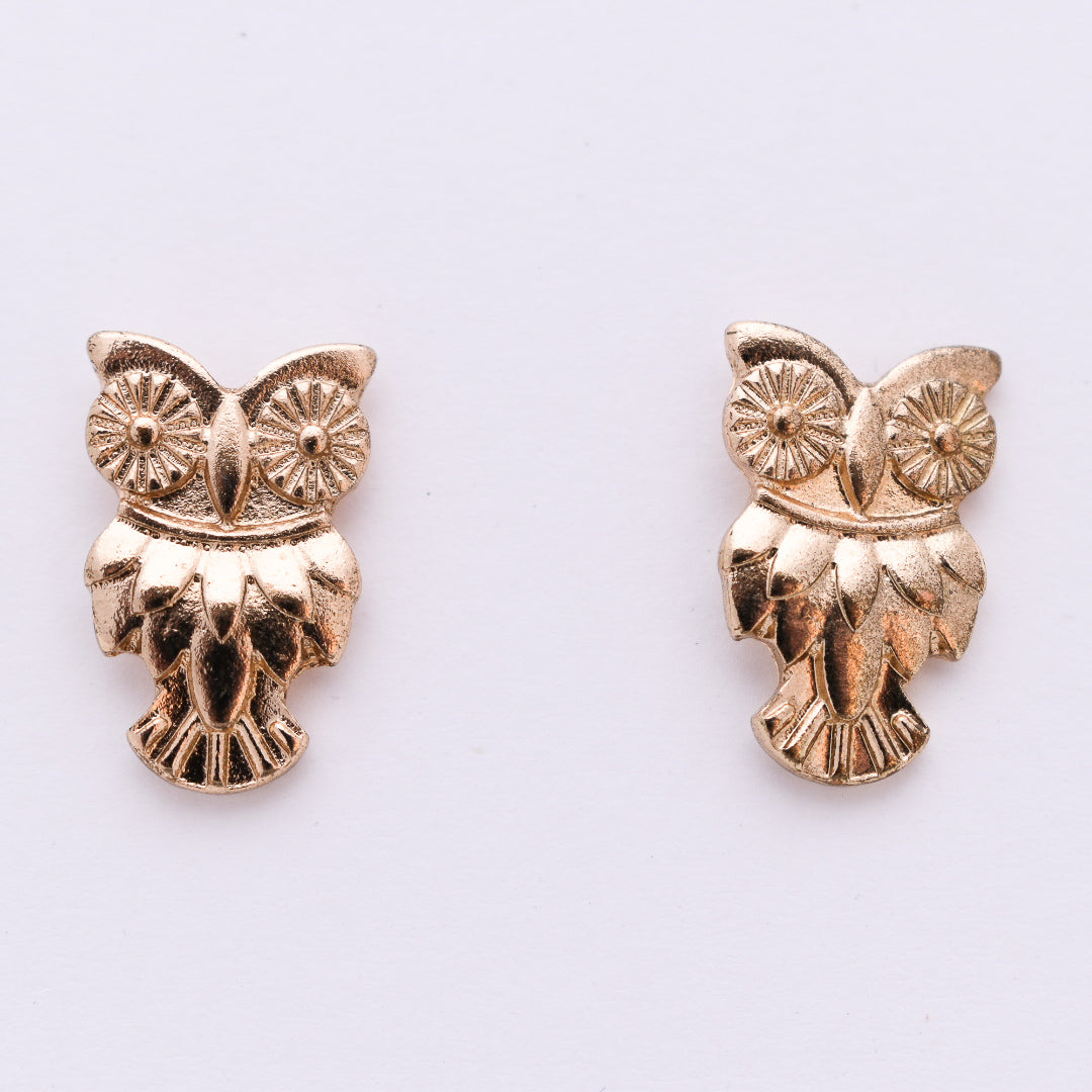 Owl studs